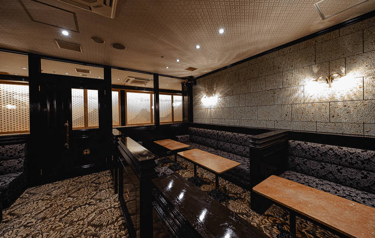 福岡中洲 完全会員制クラブ PARK(パーク) SAKURA GROUP HOLDINGS.